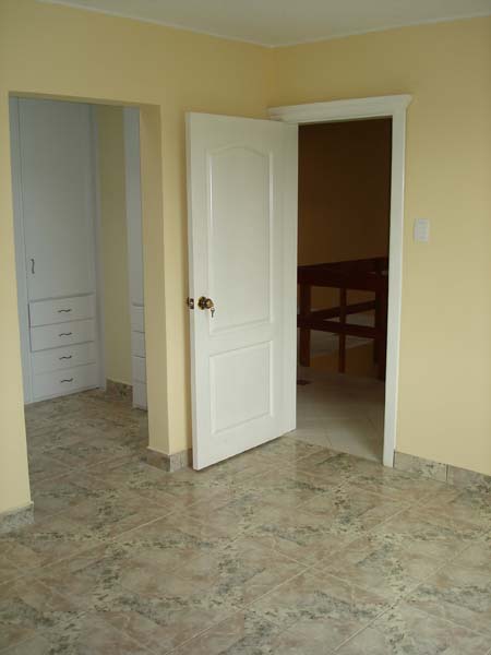 img00042